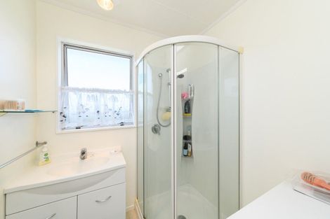 Photo of property in 32 Leander Place, Milson, Palmerston North, 4414