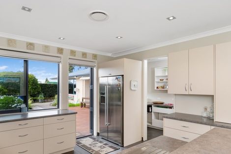 Photo of property in 28 Noble Johnston Drive, Katikati, 3129