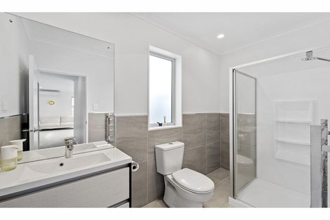 Photo of property in 29 Mettam Drive, Swanson, Auckland, 0614