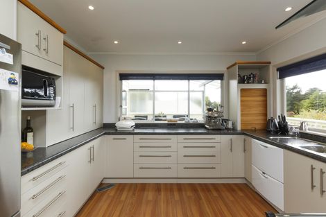 Photo of property in 10 Opawa Place, Terrace End, Palmerston North, 4410