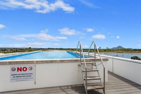 Photo of property in Quayside Apartments, 206/11 George Street, Whakatane, 3120