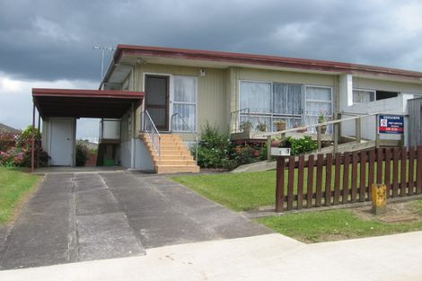 Photo of property in 2/4 Abelia Place, Papatoetoe, Auckland, 2025