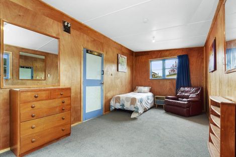 Photo of property in 12 Raukawa Grove, Trentham, Upper Hutt, 5018