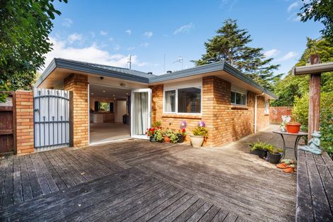 Photo of property in 5 Barnes Court, Roslyn, Palmerston North, 4414