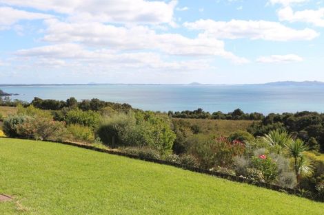 Photo of property in 43 Cable Bay Heights Drive, Cable Bay, 0420