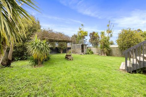 Photo of property in 106 Parkhurst Road, Parakai, 0830
