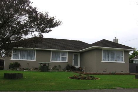 Photo of property in 27 Benmore Avenue, Cloverlea, Palmerston North, 4412