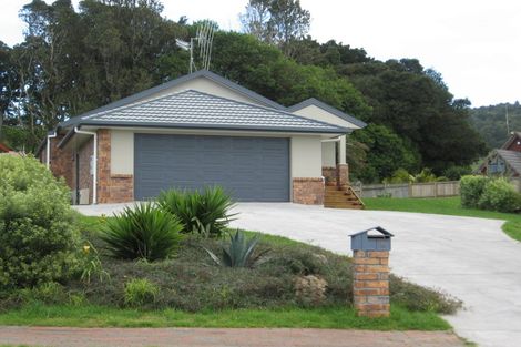 Photo of property in 8 Conifer Grove, Te Kamo, Whangarei, 0112