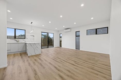 Photo of property in 27 Jandell Crescent, Bucklands Beach, Auckland, 2014