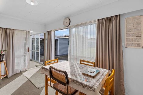 Photo of property in 51 Allardice Street, Dannevirke, 4930