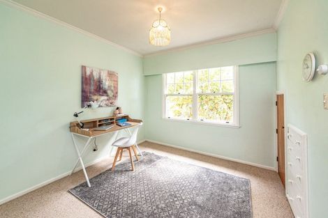 Photo of property in 11 Saint Leonard Street, Saint Johns Hill, Whanganui, 4501