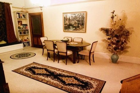 Photo of property in 16 Hunter Street, Dannevirke, 4930