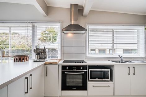 Photo of property in 1/9 Hazards Road, Weymouth, Auckland, 2103