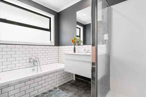 Photo of property in 12d No 2 Road, Te Puke, 3119