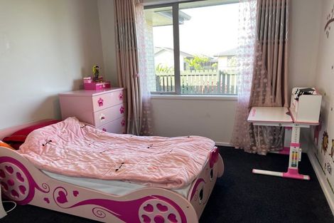 Photo of property in 2 James Caird Lane, Wigram, Christchurch, 8025