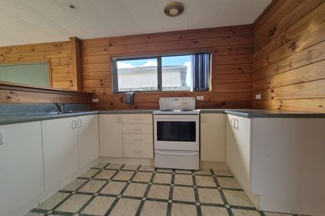 Photo of property in 29a-c Point England Road, Point England, Auckland, 1072