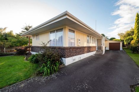 Photo of property in 15 Tawavale Street, Pukehangi, Rotorua, 3015