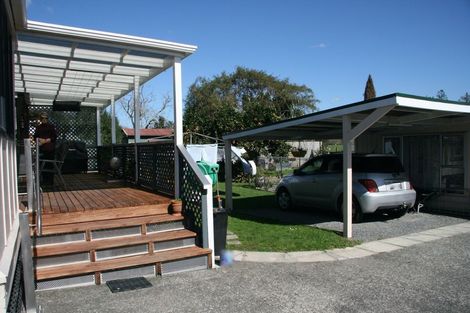 Photo of property in 70 Great South Road, Huntly, 3700