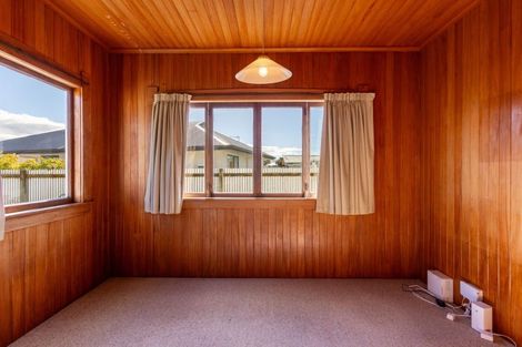 Photo of property in 4 Alma Street, Dannevirke, 4930