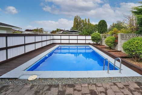 Photo of property in 3 Norma Place, Riverlea, Hamilton, 3216