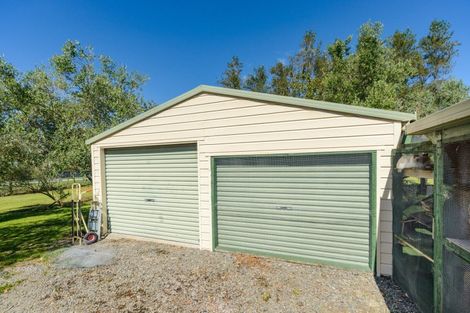 Photo of property in 1590 State Highway 3, Awahuri, Palmerston North, 4476