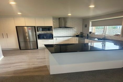 Photo of property in 35b Teoti Street, Paraparaumu Beach, Paraparaumu, 5032