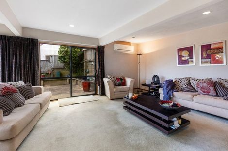 Photo of property in 33-35 Erris Street, Johnsonville, Wellington, 6037