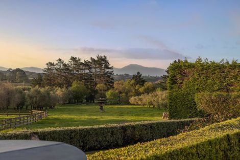 Photo of property in 86 Emerald Glen Road, Paekakariki, 5032