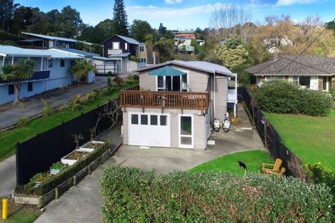 Photo of property in 1/18 Glenvar Road, Torbay, Auckland, 0630