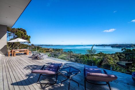 Photo of property in 180 Te Wahapu Road, Russell, 0272