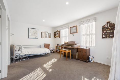 Photo of property in 12 Rob Roy Lane, Wanaka, 9305