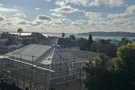 Photo of property in 4/29 Sentinel Road, Herne Bay, Auckland, 1011