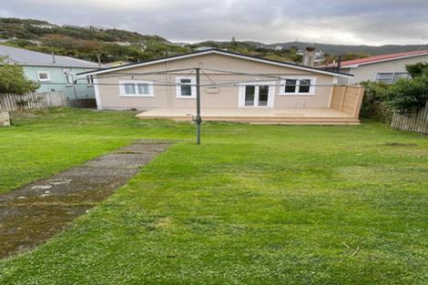 Photo of property in 21 Burrows Avenue, Karori, Wellington, 6012