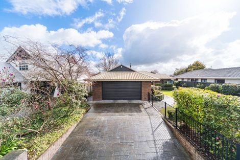 Photo of property in 108 John F Kennedy Drive, Milson, Palmerston North, 4414
