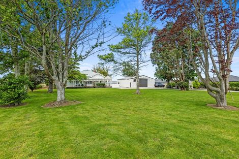 Photo of property in 76 Turuturu Road, Hawera, 4674