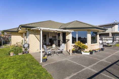 Photo of property in 9a Manukaka Heights, Hurdon, New Plymouth, 4310