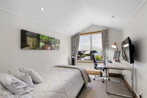 Photo of property in 3 Colin Grove, Hutt Central, Lower Hutt, 5010