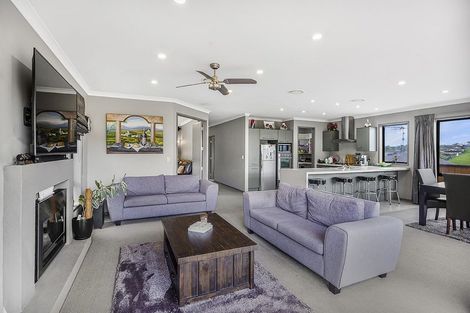 Photo of property in 4 Ashbourne Lane, Dinsdale, Hamilton, 3204