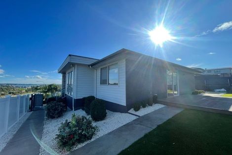 Photo of property in 152 Ninth View Avenue, Beachlands, Auckland, 2018