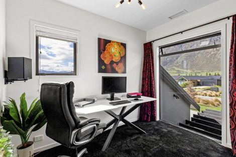 Photo of property in 1 Afton Lane, Jacks Point, Queenstown, 9371