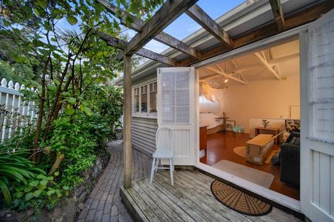 Photo of property in 23 Pohutukawa Avenue, Shelly Park, Auckland, 2014