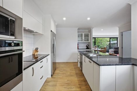 Photo of property in 59 Marendellas Drive, Bucklands Beach, Auckland, 2014