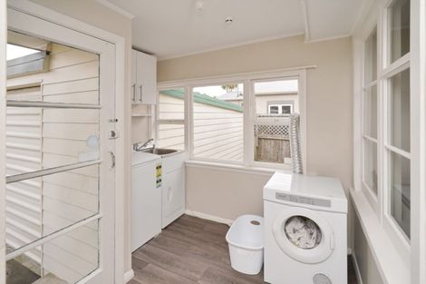 Photo of property in 1/12 Frankleigh Street, Somerfield, Christchurch, 8024