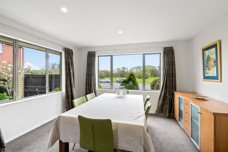 Photo of property in 96 Willowview Drive, Redwood, Christchurch, 8051