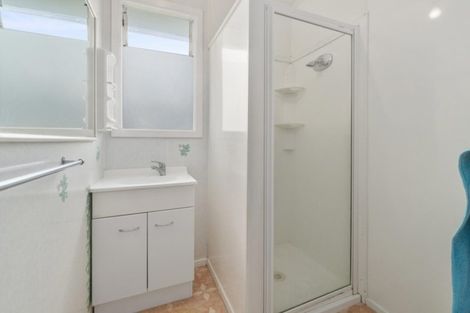 Photo of property in 93 Sabulite Road, Kelston, Auckland, 0602