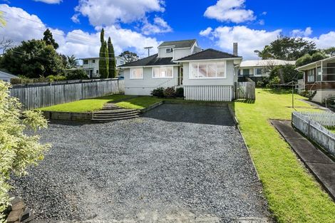 Photo of property in 2/13 Manuka Road, Bayview, Auckland, 0629
