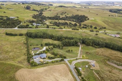 Photo of property in 306 Oneriri Road, Kaiwaka, 0573