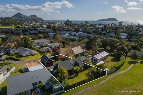 Photo of property in 24 Glen Venus, Pauanui, Hikuai, 3579