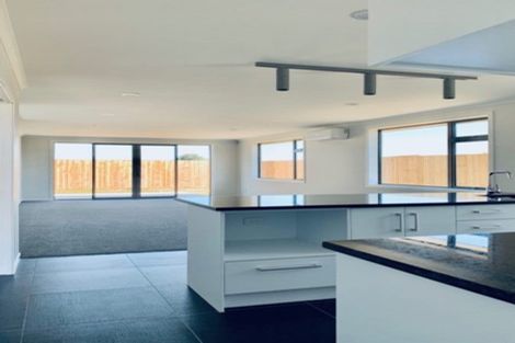 Photo of property in 8 Ekara Road, Flagstaff, Hamilton, 3210