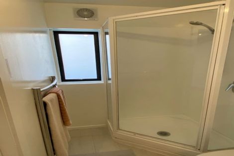 Photo of property in 30b Seaview Road, Otumoetai, Tauranga, 3110